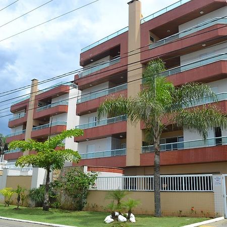Apartamento De Frente Para O Mar أوباتوبا المظهر الخارجي الصورة